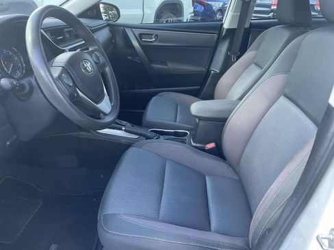 Used 2019 Toyota Corolla LE FWD image 15