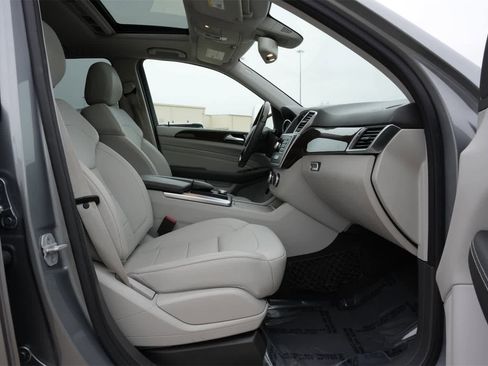 Used 2015 Mercedes-Benz ML 350 2WD image 20