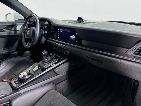 Certified 2022 Porsche 911 GT3 RWD image 27