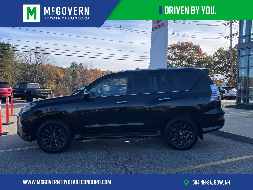 Used 2023 Lexus GX 460 Premium w/ Premium Package AWD/4WD image 2