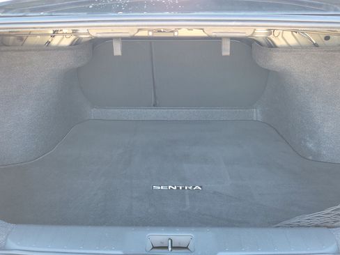 Certified 2022 Nissan Sentra SV w/ All-Weather Package image 10