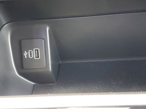 New 2025 Ford F150 XLT w/ Equipment Group 302A MID image 33