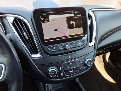Used 2016 Chevrolet Malibu LT w/ Leather Package FWD image 20
