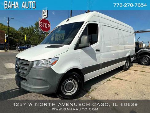 Used 2022 Mercedes-Benz Sprinter 2500 image 1
