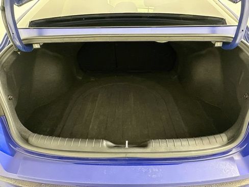 Used 2023 Hyundai Elantra Limited FWD image 25