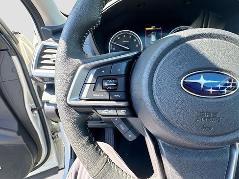 Certified 2023 Subaru Forester Limited AWD/4WD image 8