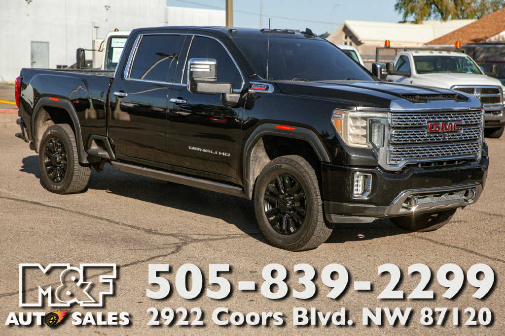 Used 2023 GMC Sierra 2500 Denali w/ Denali Black Diamond Edition AWD/4WD image 1