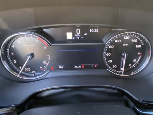 Certified 2025 Cadillac XT6 Premium Luxury image 25