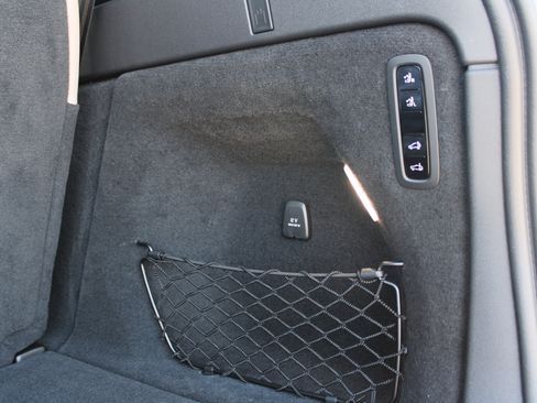 New 2025 Volvo EX90 Ultra image 49