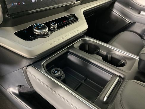 New 2027 Ford Expedition Max Active RWD image 20