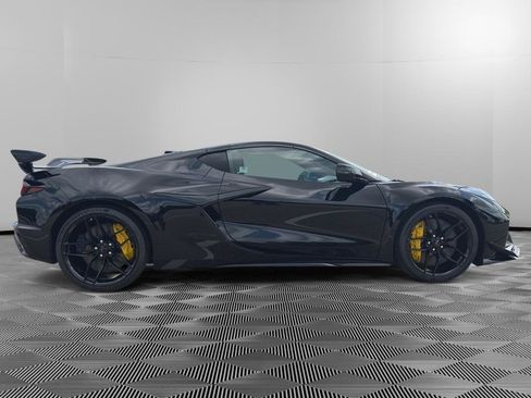 New 2027 Chevrolet Corvette Z06 w/ Z07 Performance Package RWD image 6