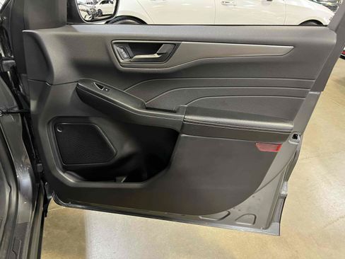 Used 2023 Ford Escape Active FWD image 63