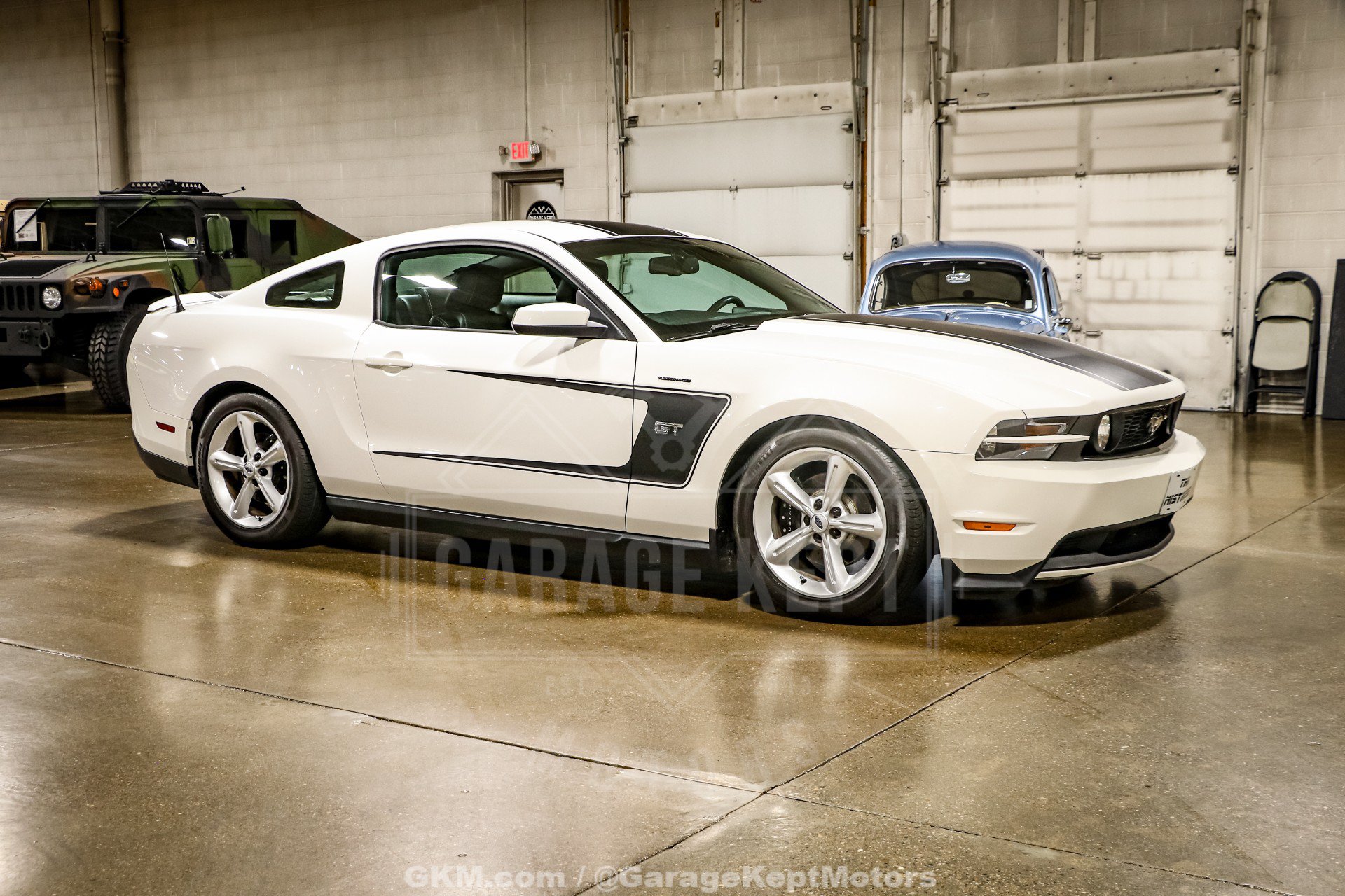 Used 2010 Ford Mustang GT RWD image 11