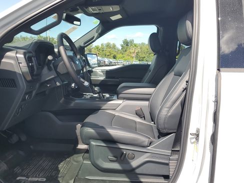 New 2025 Ford F150 Lariat w/ Equipment Group 501A Mid image 18