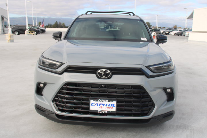 New 2026 Toyota Grand Highlander AWD Hybrid image 7
