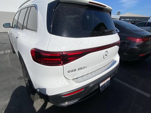 Used 2024 Mercedes-Benz EQB 250+ image 8