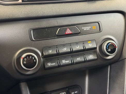 Used 2017 Kia Sportage LX image 35