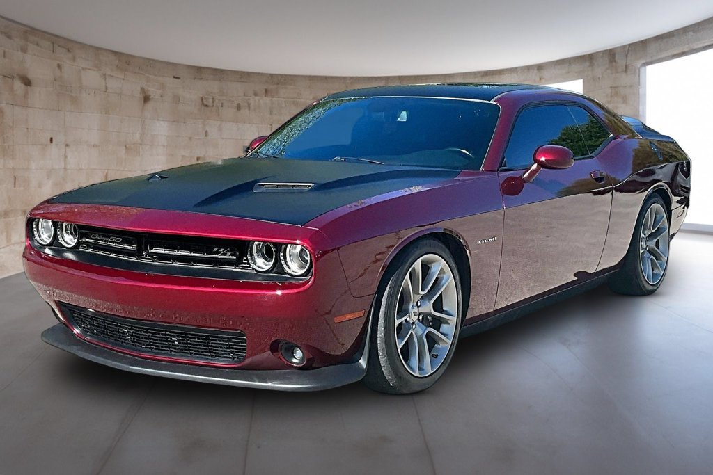 Used 2020 Dodge Challenger R/T RWD image 13
