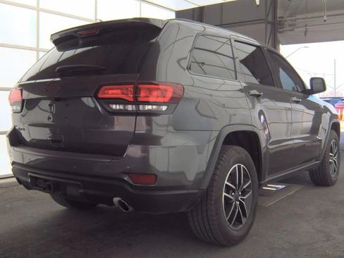 Used 2019 Jeep Grand Cherokee Trailhawk image 38