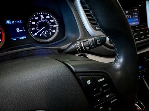 Used 2017 Hyundai Tucson Value w/ Cargo Package image 38