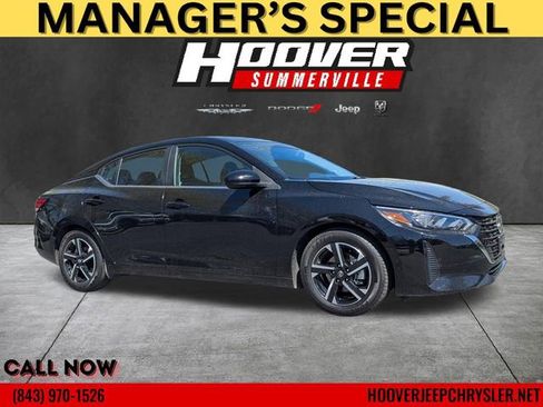 Used 2024 Nissan Sentra SV FWD image 1