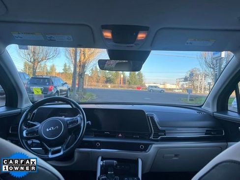 Used 2023 Kia Sportage EX image 16