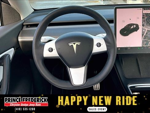 Used 2021 Tesla Model Y Performance image 5