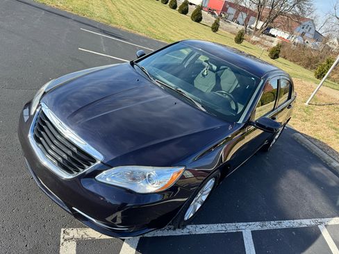 Used 2012 Chrysler 200 Touring w/ Cold Weather Group image 16