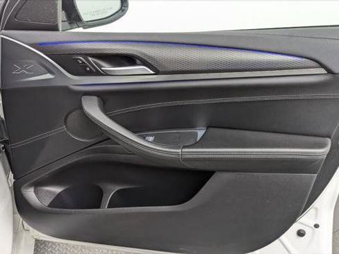 Used 2022 BMW X4 M40i image 22