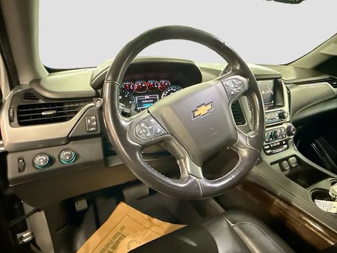 Used 2020 Chevrolet Tahoe LT image 12
