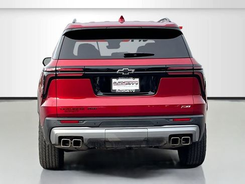 Used 2025 Chevrolet Traverse Z71 w/ Enhanced Driving Package AWD/4WD image 6