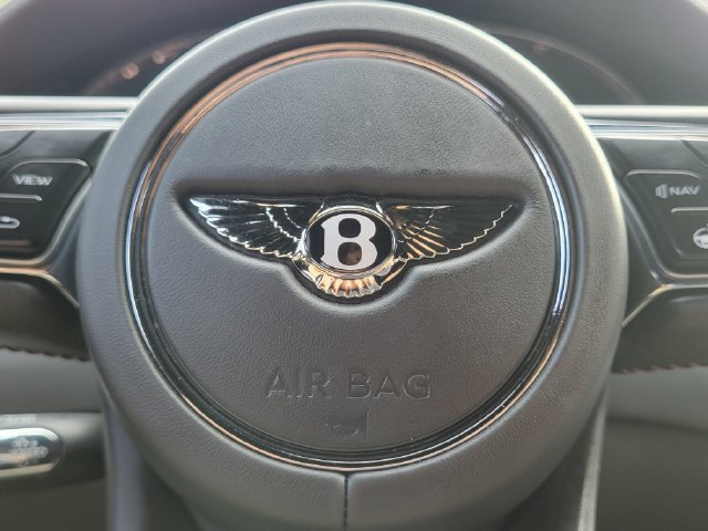 Used 2023 Bentley Flying Spur W12 AWD/4WD image 22