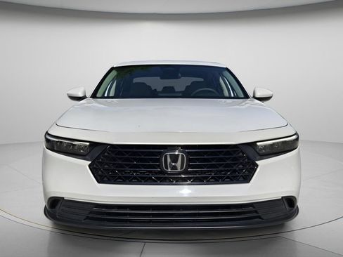 Used 2023 Honda Accord LX image 5