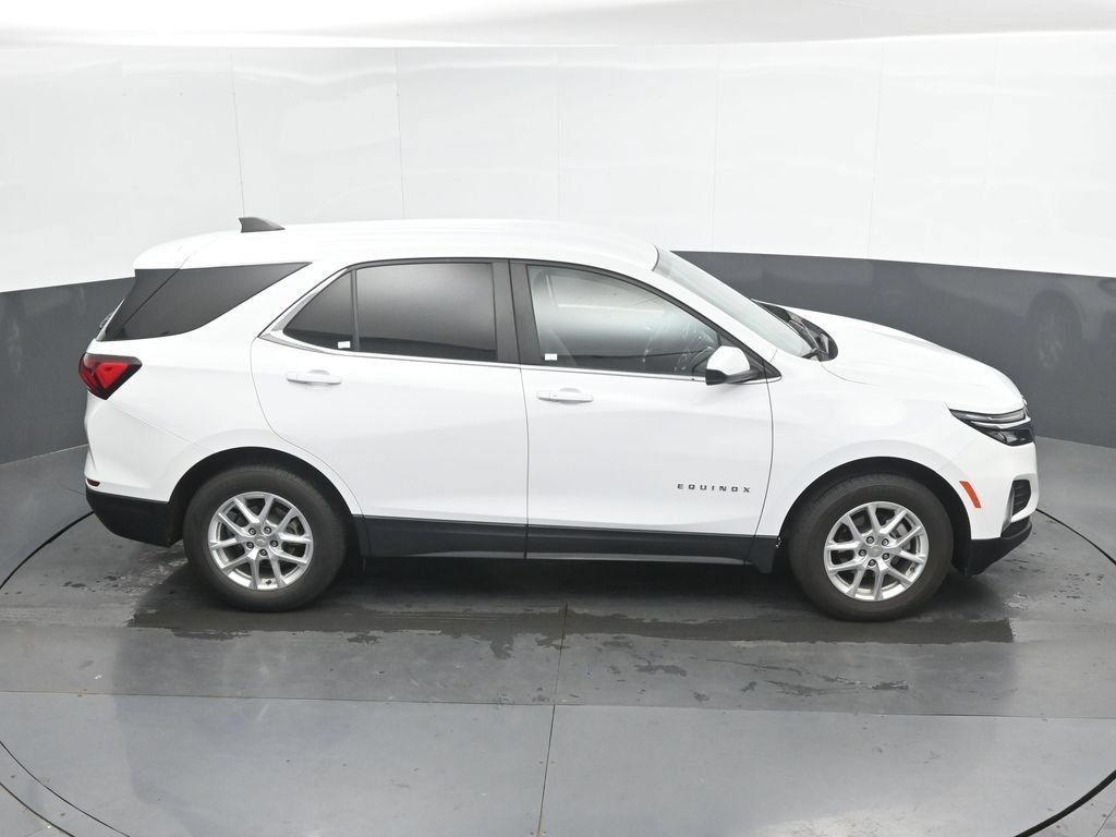 Used 2024 Chevrolet Equinox LT AWD/4WD image 31
