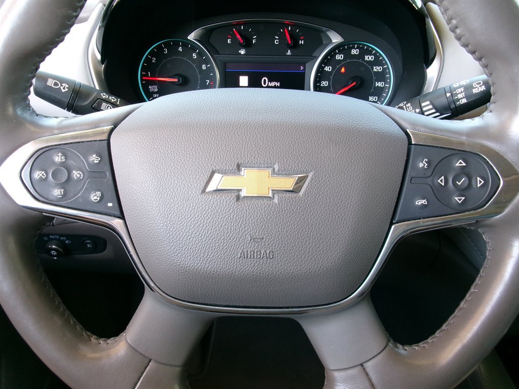 Used 2020 Chevrolet Traverse Premier FWD image 35