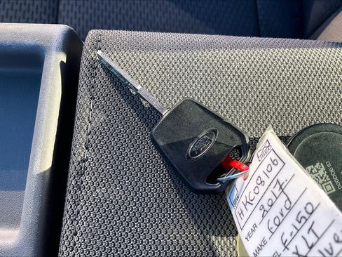 Used 2017 Ford F150 XLT w/ Equipment Group 301A Mid image 13