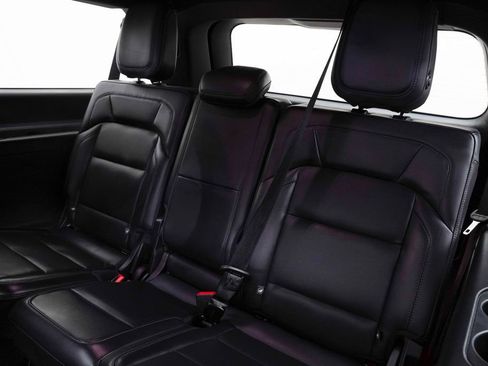 Used 2025 Lincoln Navigator L Reserve w/ Jet Appearance Package AWD/4WD image 18