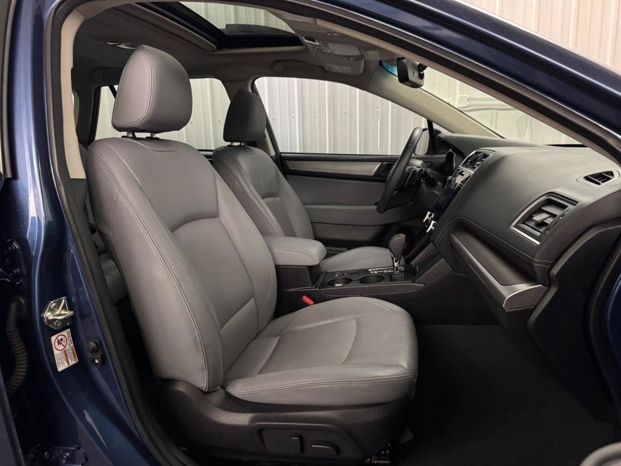Used 2019 Subaru Outback 2.5i Limited AWD/4WD image 13