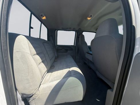 Used 2003 Ford F250 XLT AWD/4WD image 19