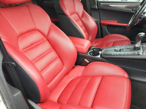 Used 2017 Porsche Macan S AWD/4WD image 22
