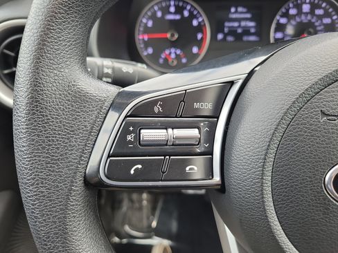 Used 2021 Kia Forte LXS image 26