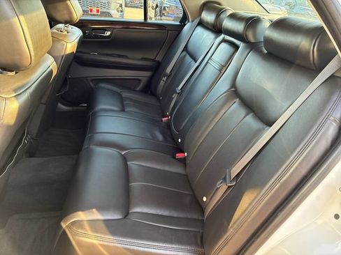 Used 2008 Cadillac DTS Performance FWD image 10