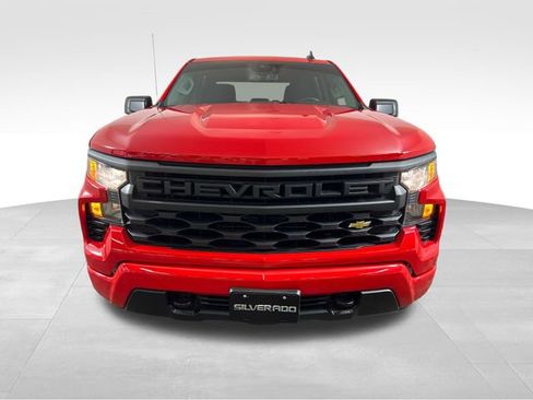 Used 2023 Chevrolet Silverado 1500 Custom AWD/4WD image 9