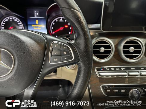 Used 2018 Mercedes-Benz C 300 Sedan w/ Premium Package image 36