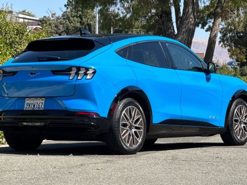 Used 2024 Ford Mustang Mach-E Premium image 4