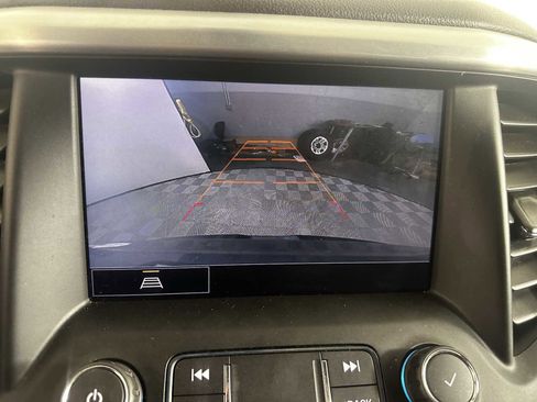 Used 2021 GMC Acadia SLT w/ Preferred Package image 17