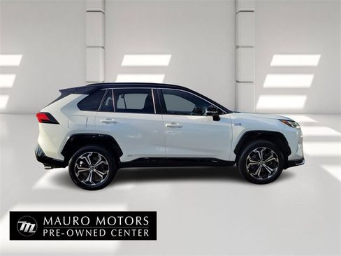 Used 2022 Toyota RAV4 XSE image 2