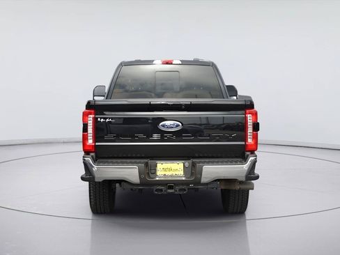 Certified 2023 Ford F250 Lariat w/ Lariat Ultimate Package AWD/4WD image 7