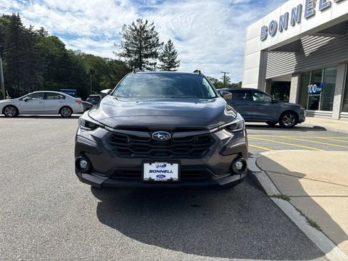 Used 2024 Subaru Crosstrek 2.5i Limited AWD/4WD image 5