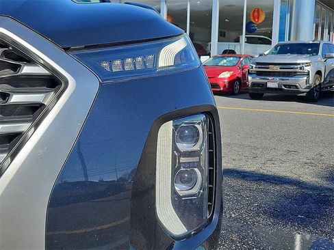 Used 2021 Hyundai Palisade SEL w/ Premium Package image 9